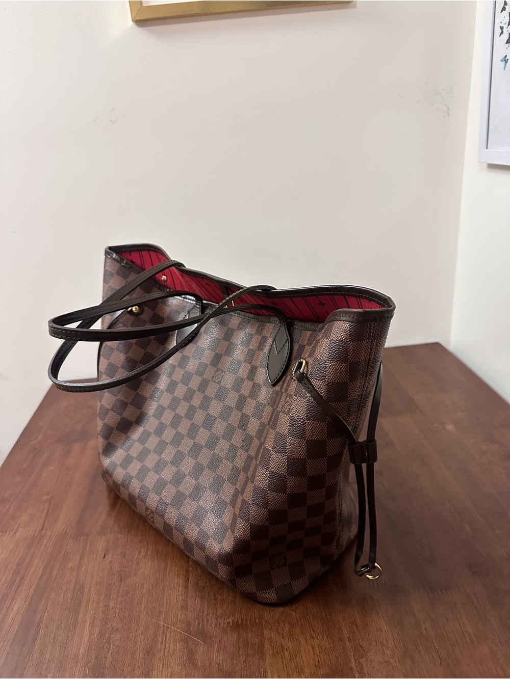 Louis Vuitton Brown Damier Ebene Tote with Red Lining - Picture 4 of 10